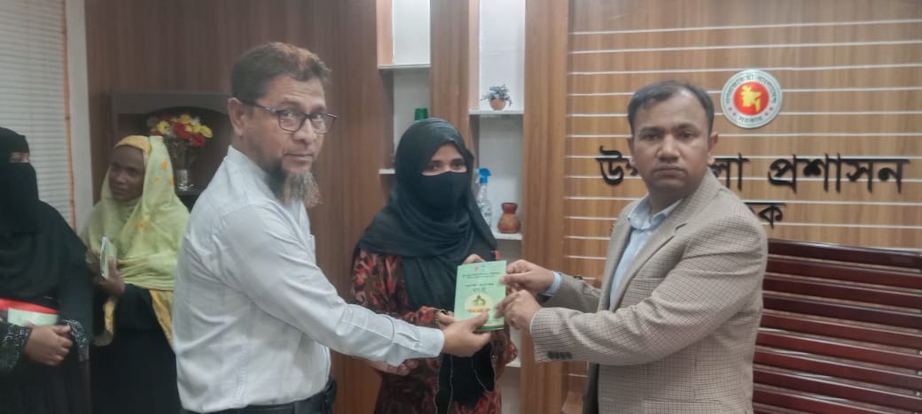 ছাতকে পল্লী দারিদ্র্য বিমোচনে ক্ষুদ্র ঋণ প্রকল্প উদ্বোধন।