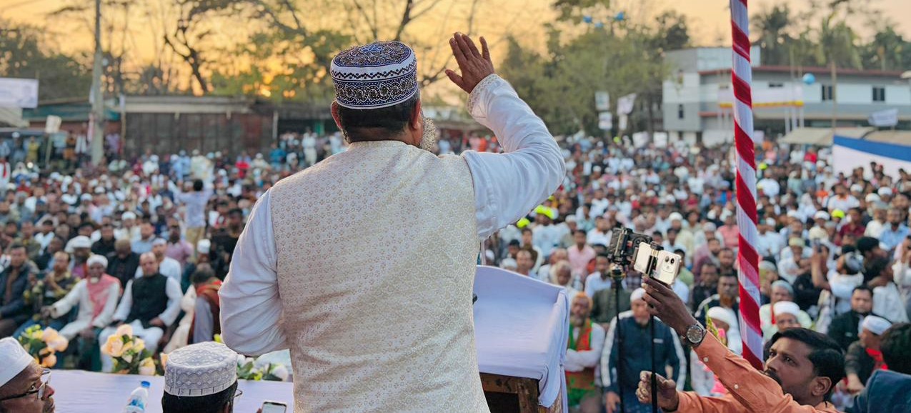 ছাতক–দোয়ারাবাজারে জামায়াত প্রার্থী আব্দুস সালাম আল-মাদানীর বিশাল নির্বাচনী সমাবেশ।